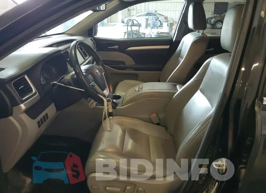 5TDJKRFH6GS284838 Photo# 7