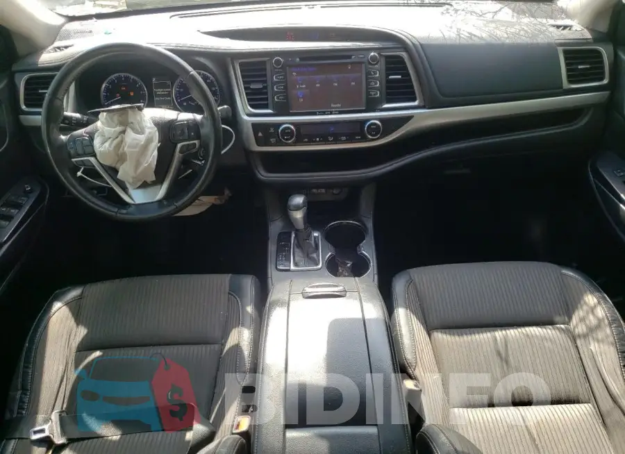 5TDZZRFHXJS237799 Photo# 8