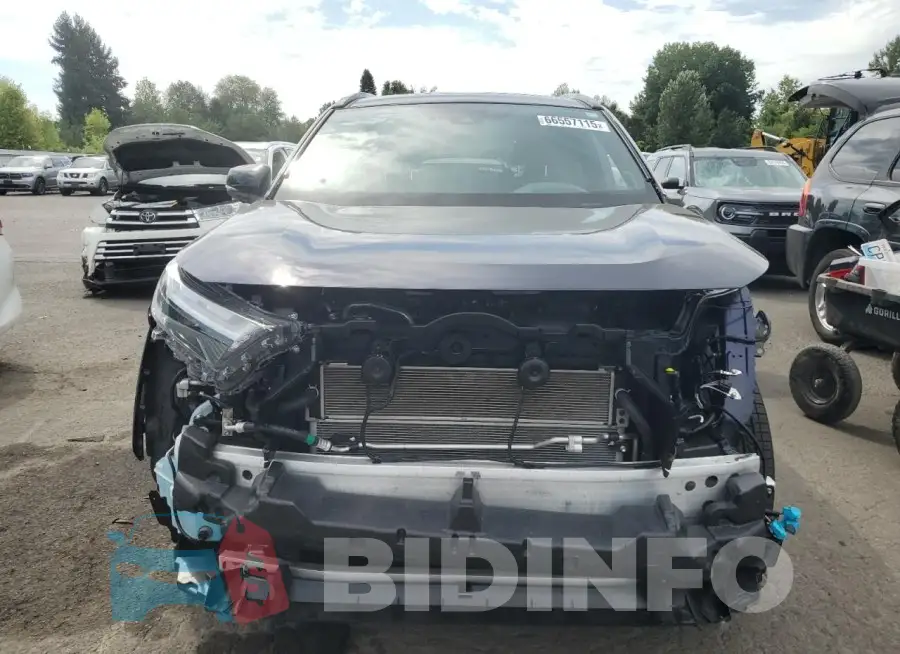 JTMFB3FV1RD182175 Photo# 5