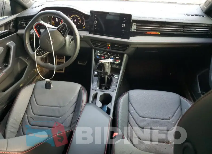 3VW2T7BU7SM025709 Photo# 8