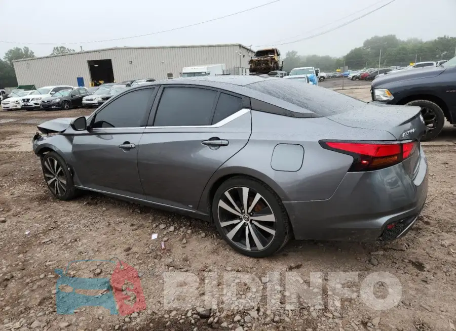 1N4BL4CV2KC157292 Photo# 2