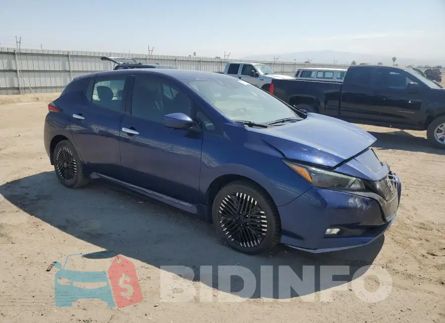 1N4CZ1CV7PC556014 Photo# 4