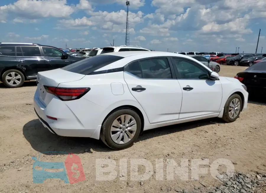 3N1AB8BV1RY235776 Photo# 3