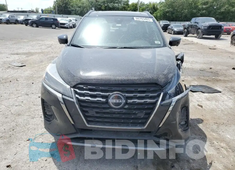 3N1CP5DV9PL563382 Photo# 5