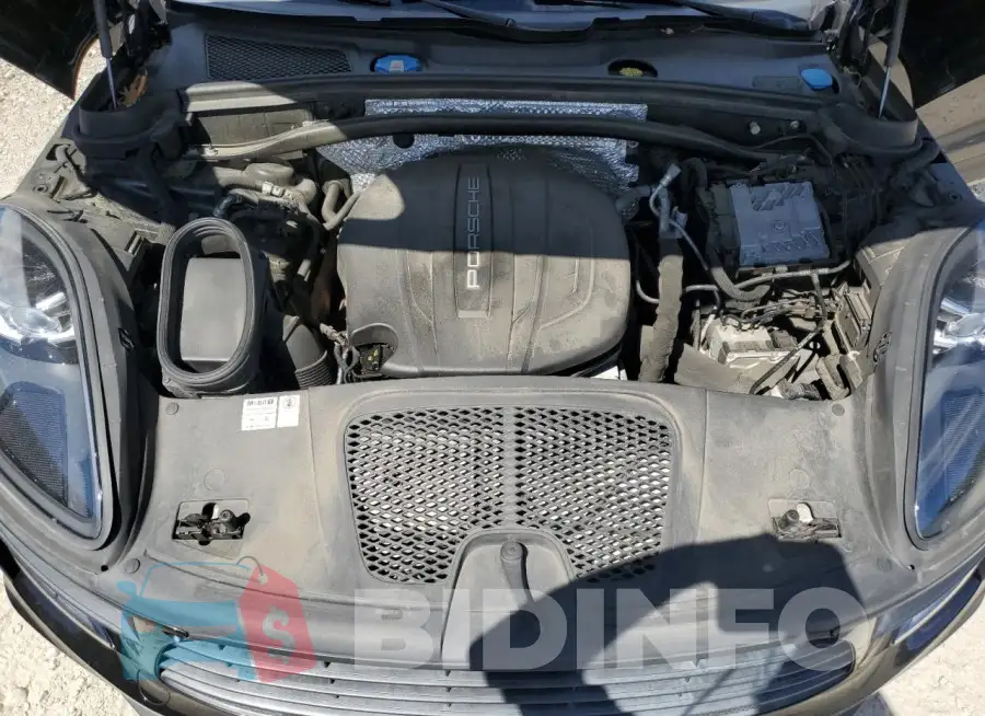 WP1AA2A50KLB00171 Photo# 12