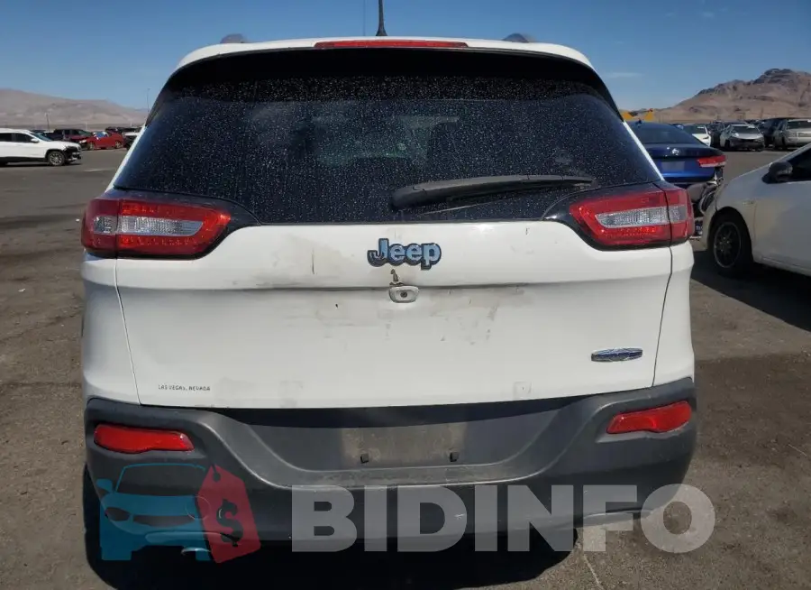1C4PJLLB6JD525083 Photo# 6