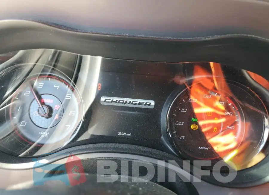 2C3CDXCT5PH536288 Photo# 9