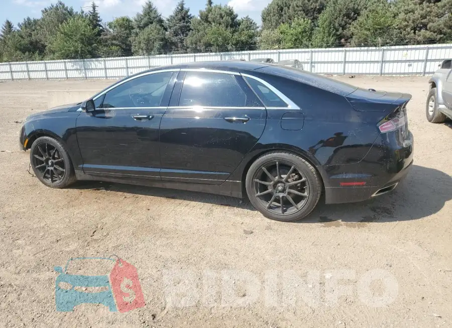 3LN6L2LUXGR632327 Photo# 2