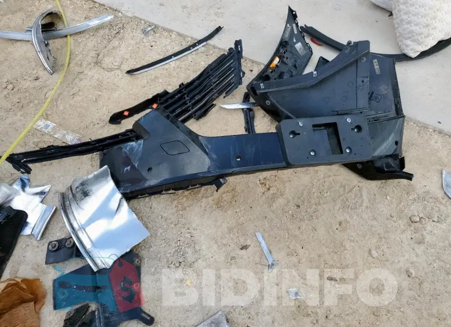 1G6KD5RS7HU207345 Photo# 12
