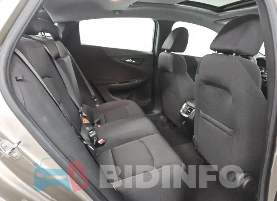 1G1ZD5ST5PF184531 Photo# 10