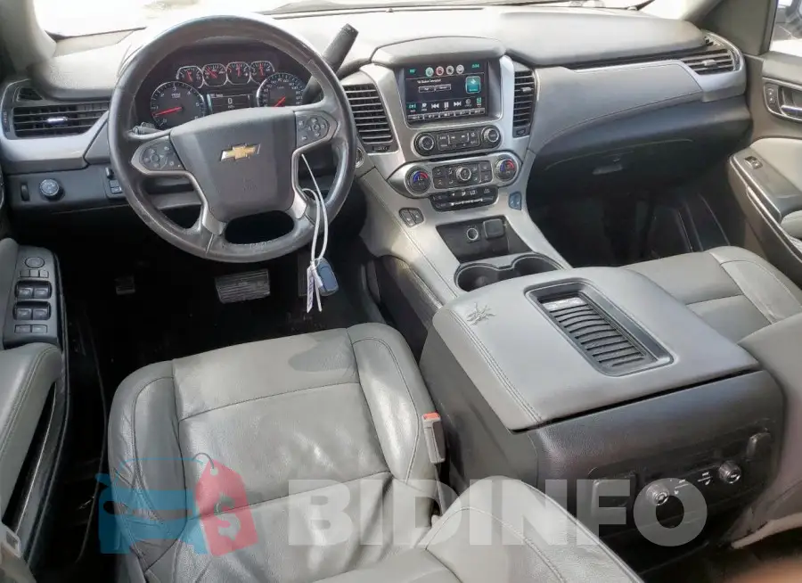 1GNSCBKC3GR161135 Photo# 8