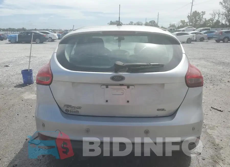 1FADP3M22HL312332 Photo# 6