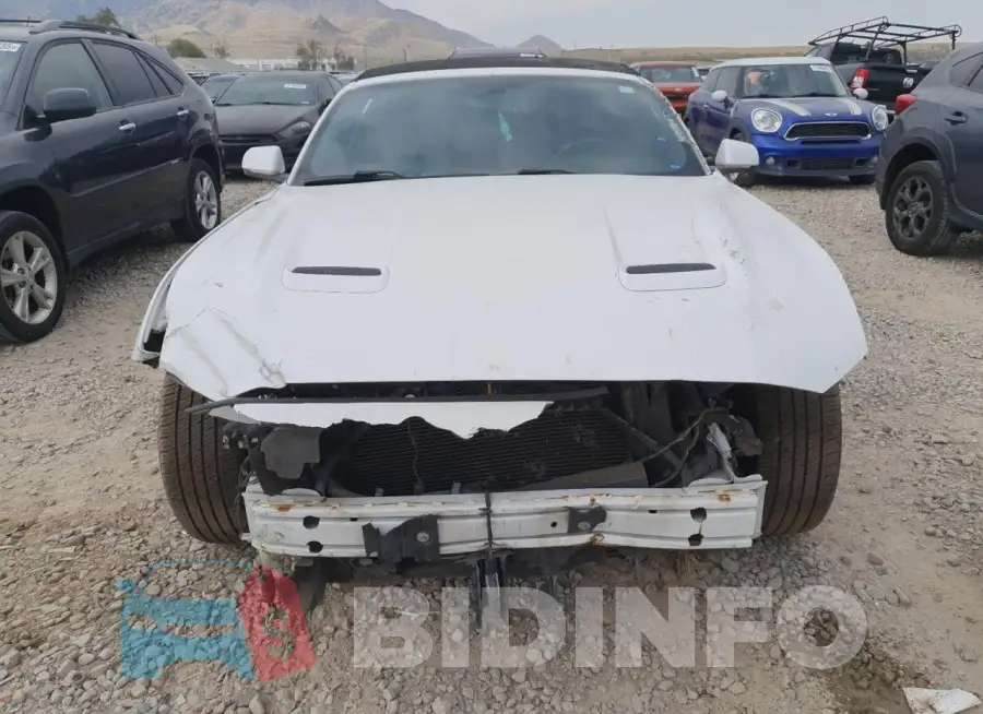 1FATP8UH4J5138593 Photo# 5