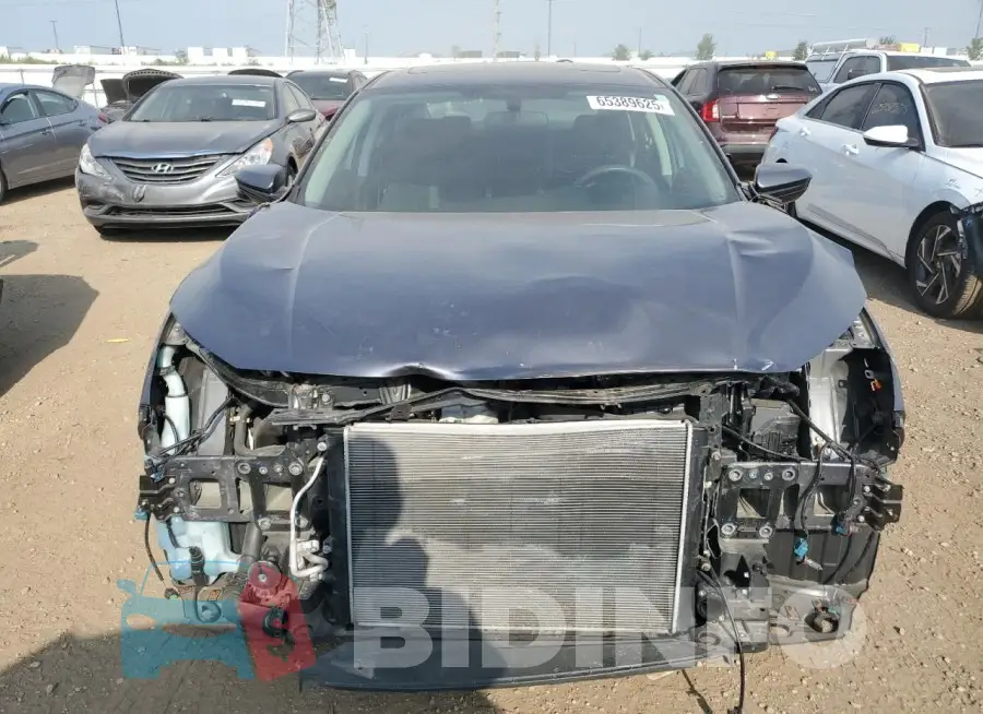 19XFC1F33GE040017 Photo# 5