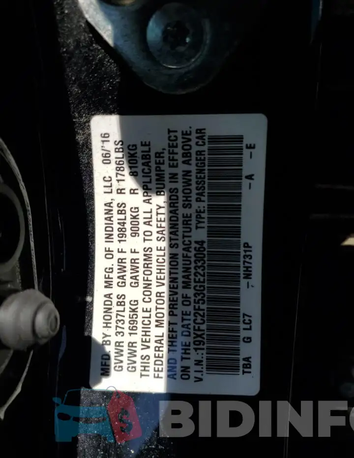 19XFC2F53GE233064 Photo# 12