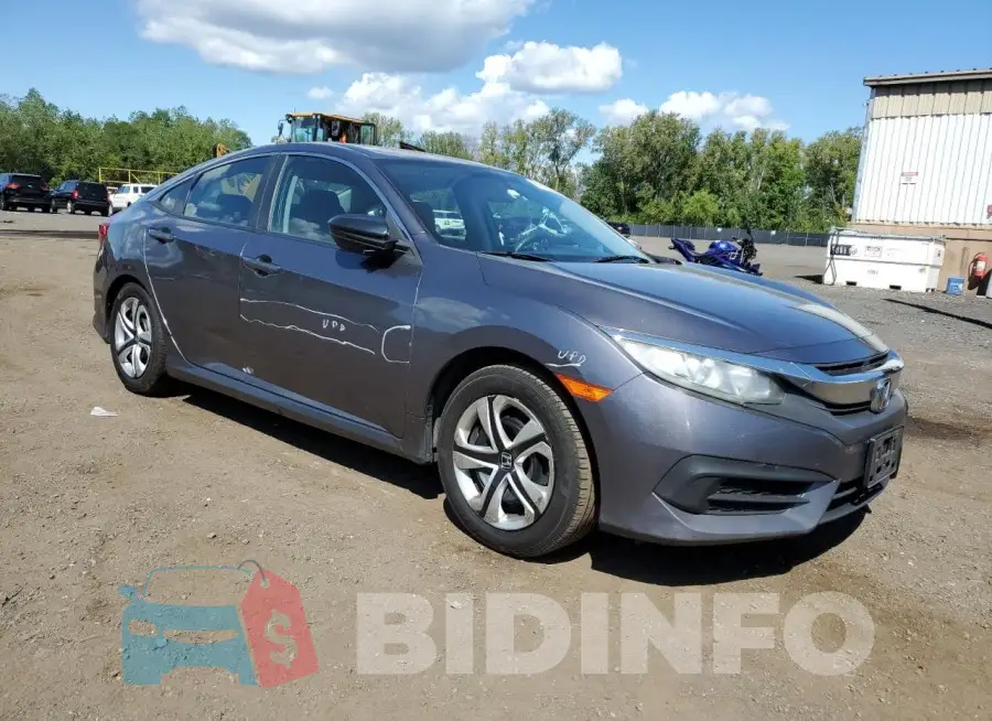 19XFC2F5XGE215791 Photo# 4