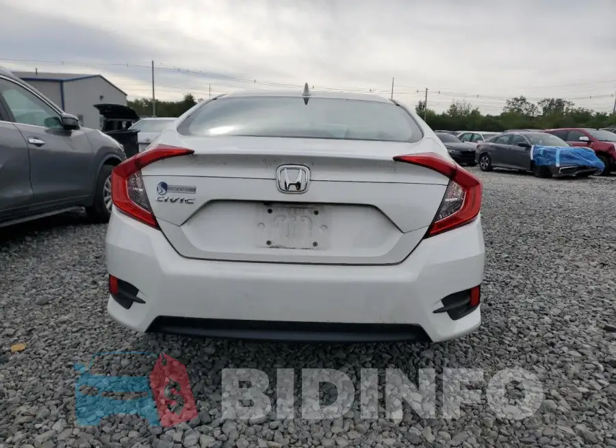 19XFC2F73HE220916 Photo# 6