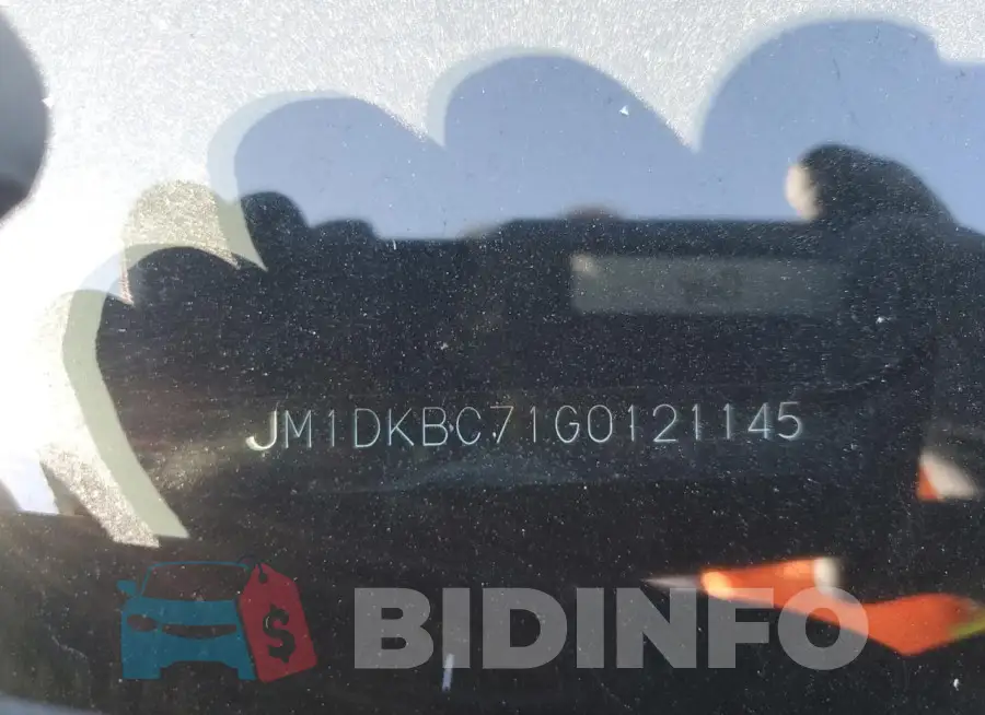 JM1DKBC71G0121145 Photo# 13