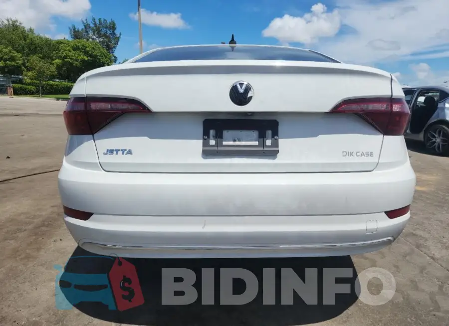 3VWC57BU5MM024365 Photo# 6