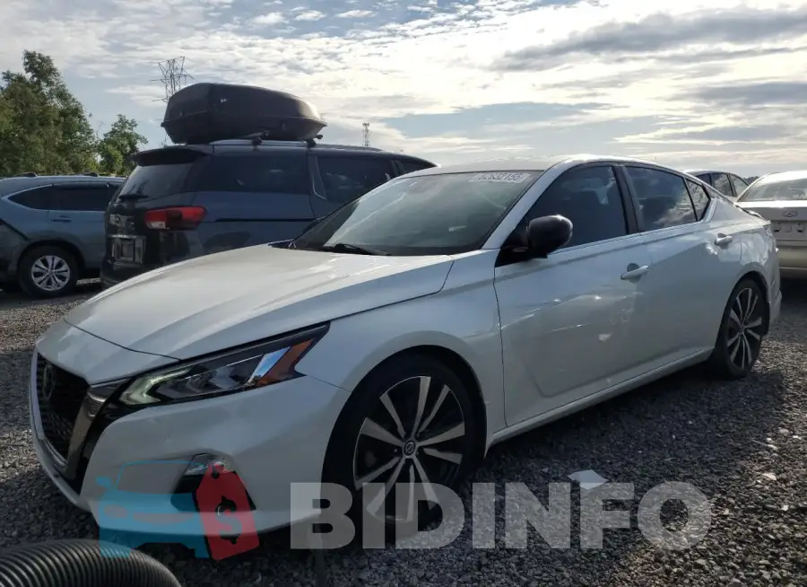1N4BL4CV8LC120541 Photo# 1