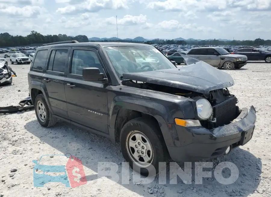 1C4NJPBAXHD213009 Photo# 4