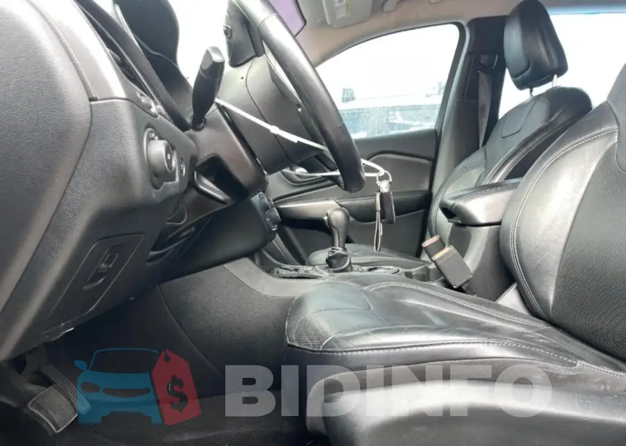 1C4PJLDB6KD416056 Photo# 7
