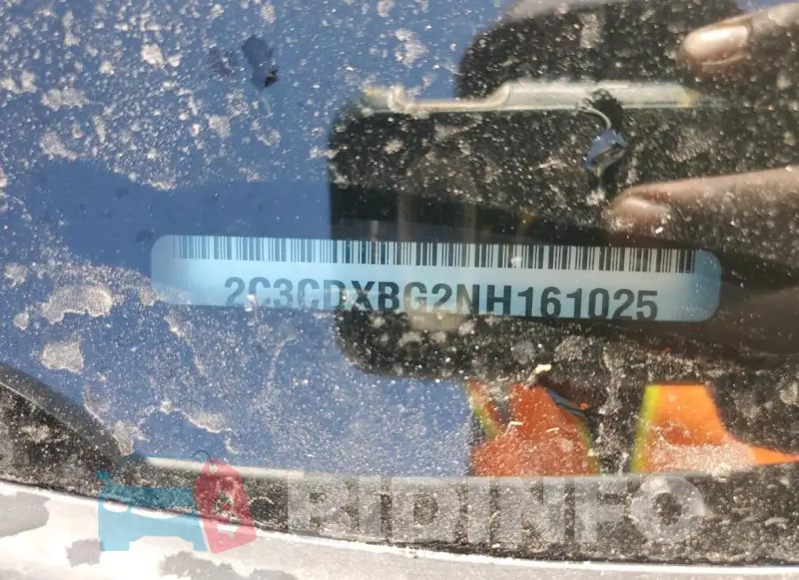 2C3CDXBG2NH161025 Photo# 12