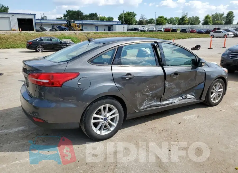 1FADP3F22HL303577 Photo# 3