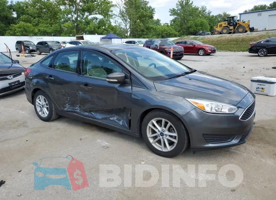 1FADP3F22HL303577 Photo# 4