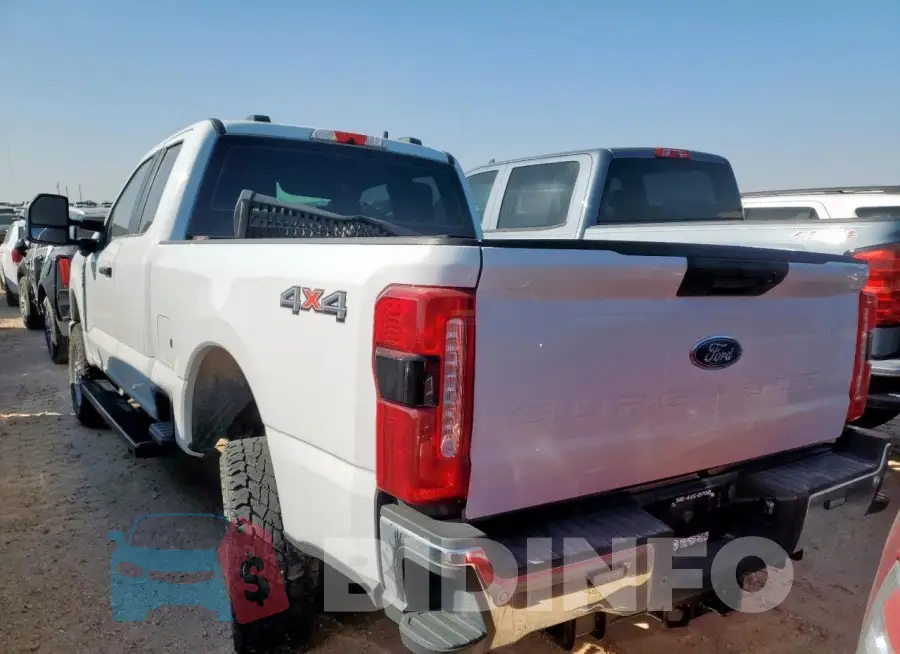 1FT7X2BA5RED86992 Photo# 2