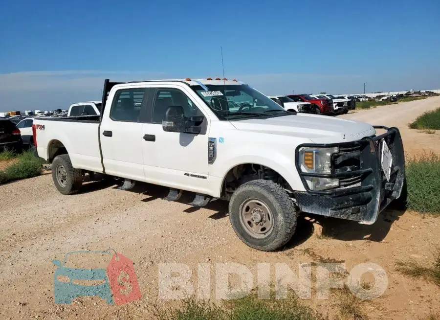 1FT8W3BT8JEC94391 Photo# 4