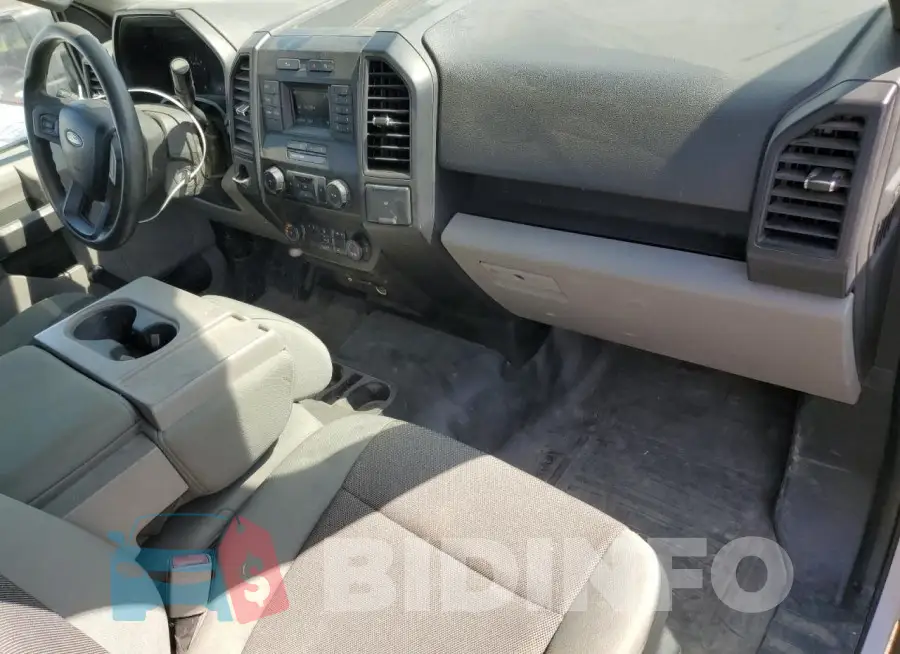 1FTMF1CBXJKC42237 Photo# 8
