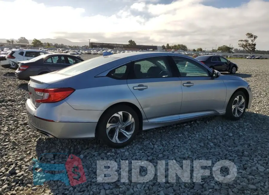 1HGCV2F53LA010972 Photo# 3