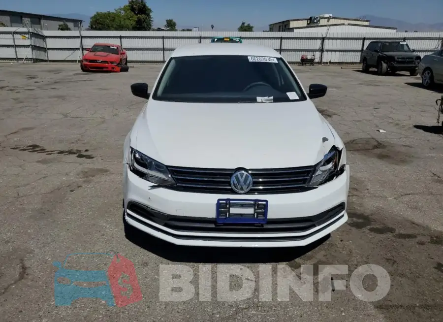 3VW267AJ7GM308360 Photo# 5