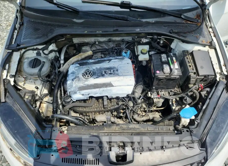 3VW5T7AU6HM035395 Photo# 11
