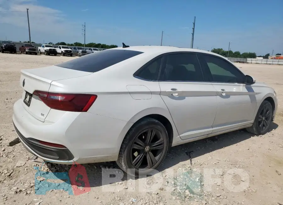 3VW7M7BUXRM087313 Photo# 3