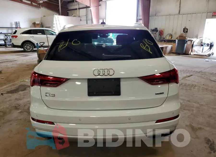 WA1AUCF36N1149441 Photo# 6