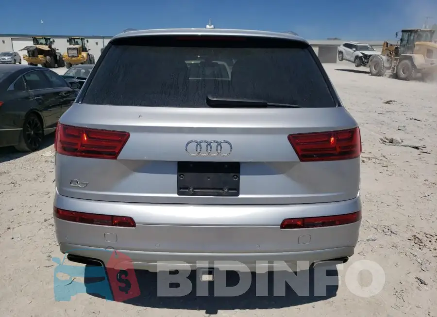 WA1LAAF74KD022741 Photo# 6