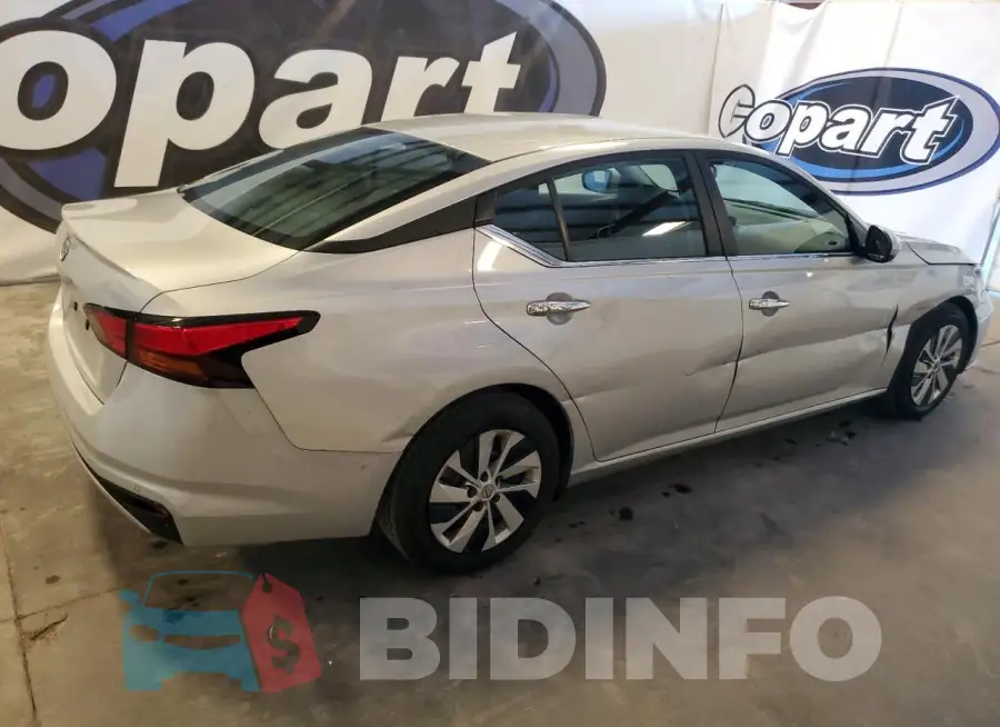 1N4BL4BV2PN417428 Photo# 3