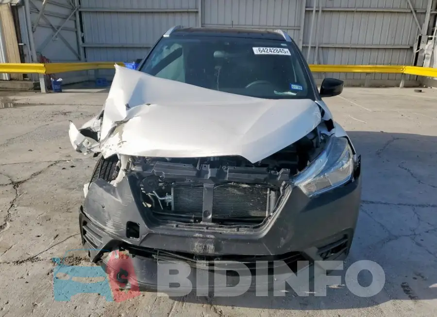 3N1CP5CV1LL553103 Photo# 5