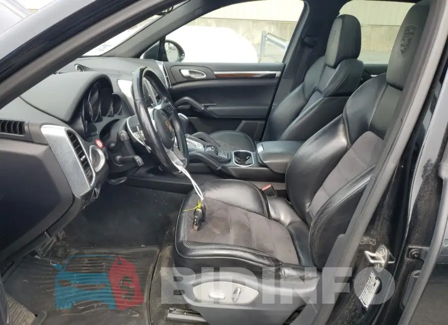 WP1AA2A29HKA86629 Photo# 7