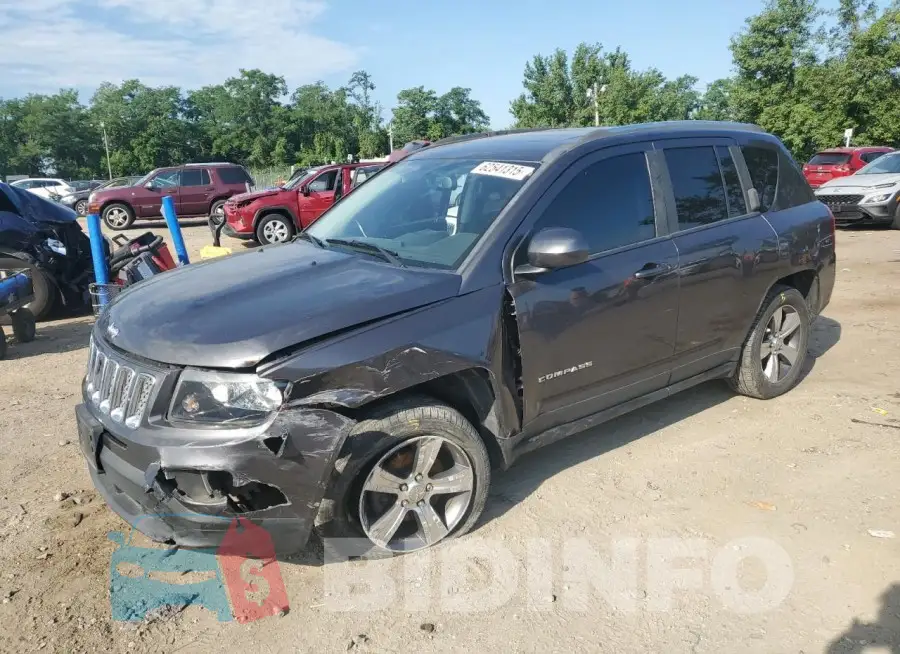 1C4NJDEB2HD100528 Photo# 1