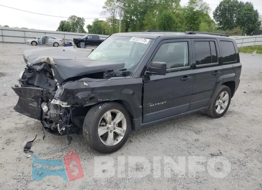 1C4NJPFB6HD184742 Photo# 1