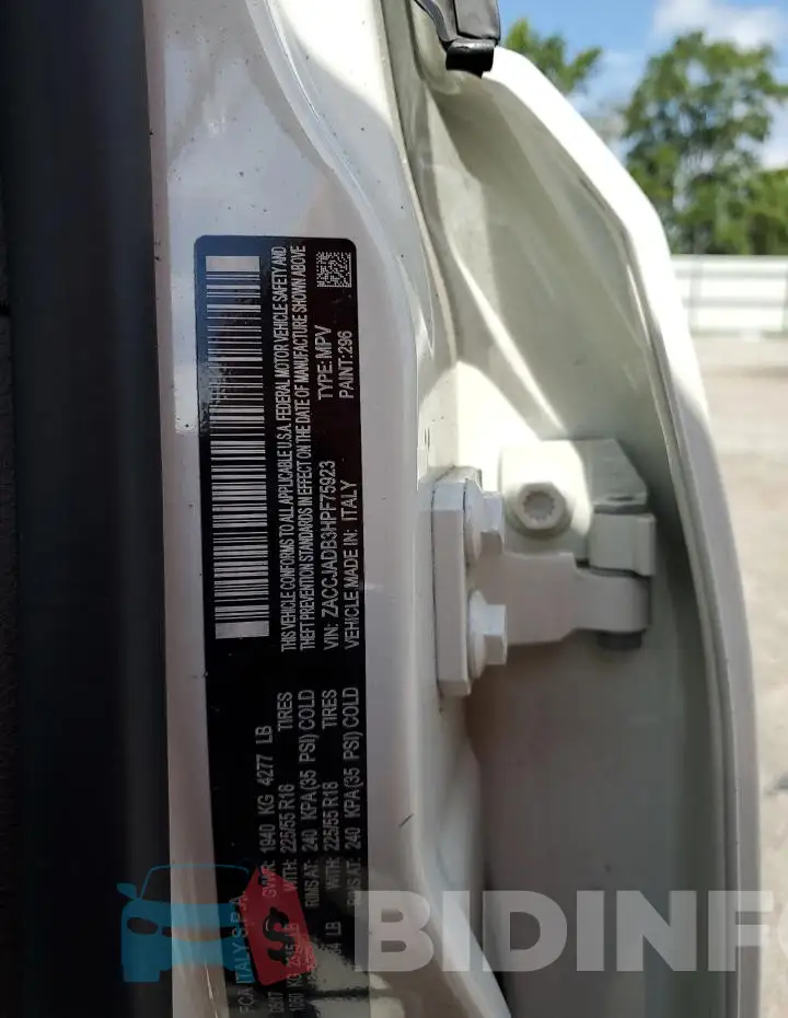 ZACCJADB3HPF75923 Photo# 12