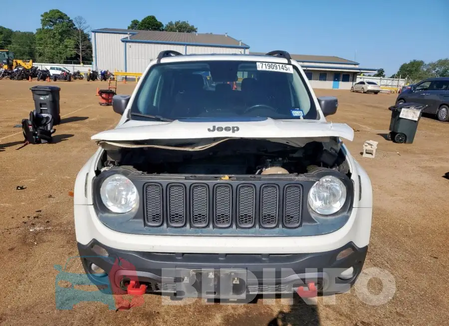 ZACCJBCB5HPE52633 Photo# 5
