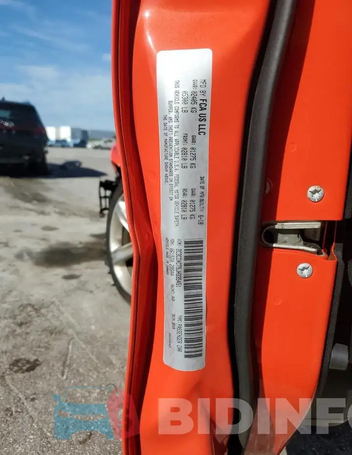 2C3CDXCT5JH335451 Photo# 12
