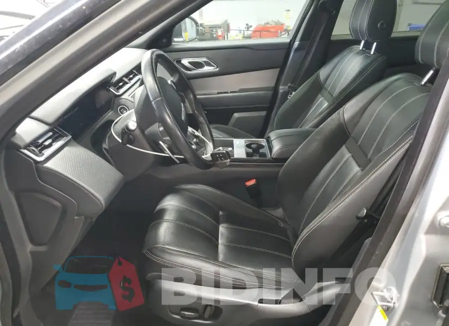 SALYL2RV6JA771121 Photo# 7