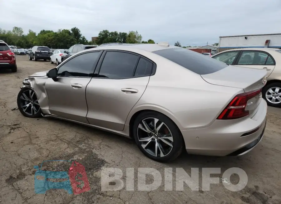 7JRL12FL4RG309080 Photo# 2
