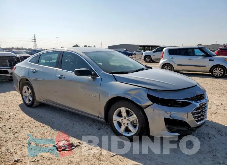 1G1ZC5ST9RF242243 Photo# 4