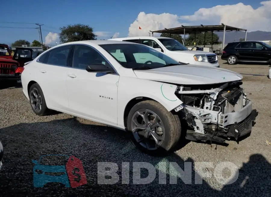1G1ZG5ST0KF225714 Photo# 4